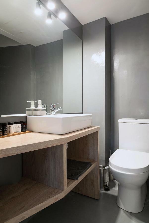 Plaka Heart Apartment Атина Екстериор снимка