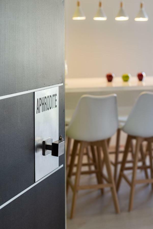 Plaka Heart Apartment Атина Екстериор снимка
